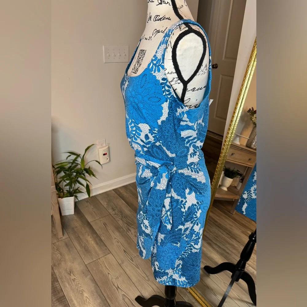 LOFT bright blue